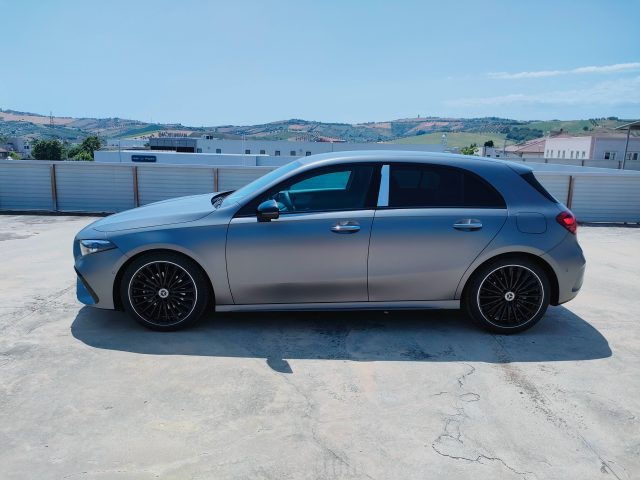 Mercedes-Benz A 180 d Automatic - foto 3 di 4