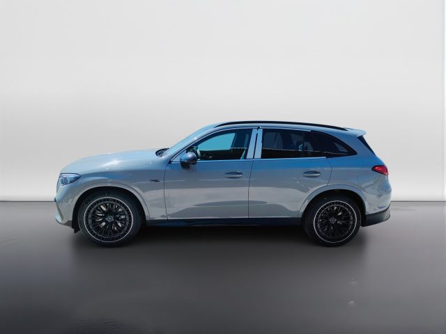 Mercedes-Benz G Mercedes-AM LC 53 4MATIC+ - foto 3 di 4