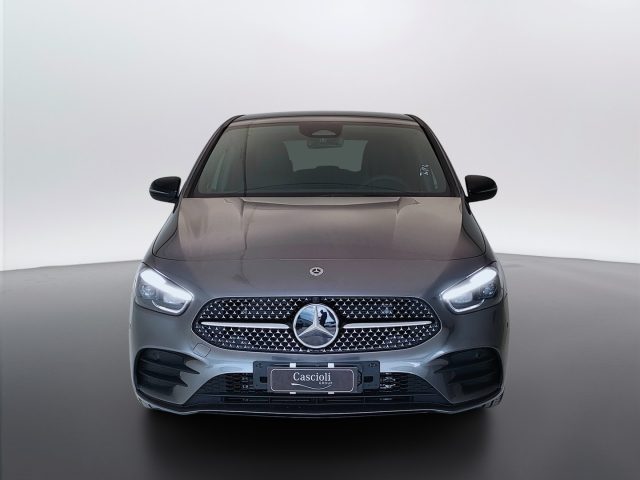 Mercedes-Benz CLA sse B - W247 2023 - B 180 d AMG Line Advanced Plus - foto 3 di 4