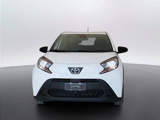 Toyota Aygo X - 1.0 Active 72cv - foto 2 di 4