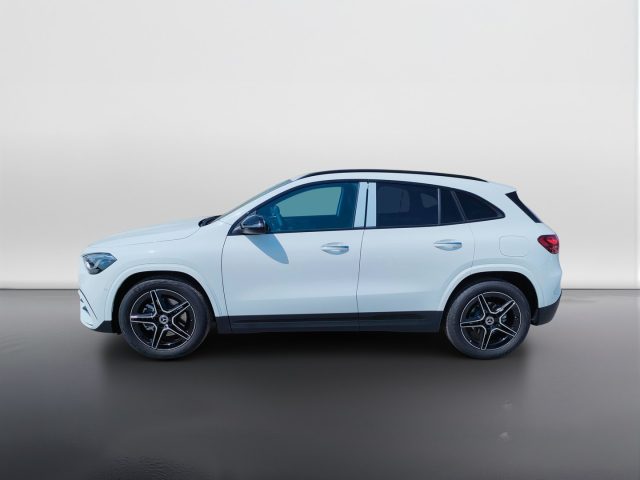 Mercedes-Benz GLA 200 d - foto 3 di 4
