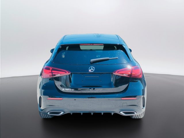 Mercedes-Benz A 180 d Automatic - foto 4 di 4