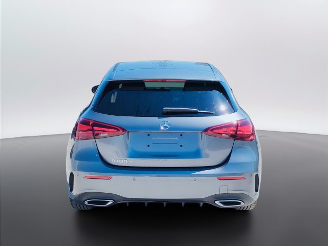 Mercedes-Benz A 180 d Automatic - foto 4 di 4