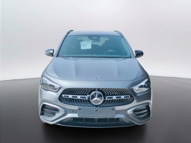 Mercedes-Benz GLA 200 d - foto 4 di 4