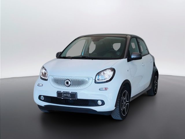 smart forFour II 2015 - 1.0 Passion 71cv twinamic my18 usato a MOSCIANO SANT ANGELO