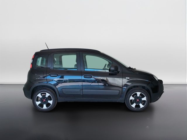 Fiat Panda III 2016 - 1.0 hybrid City Cross s&s 70cv - foto 4 di 4