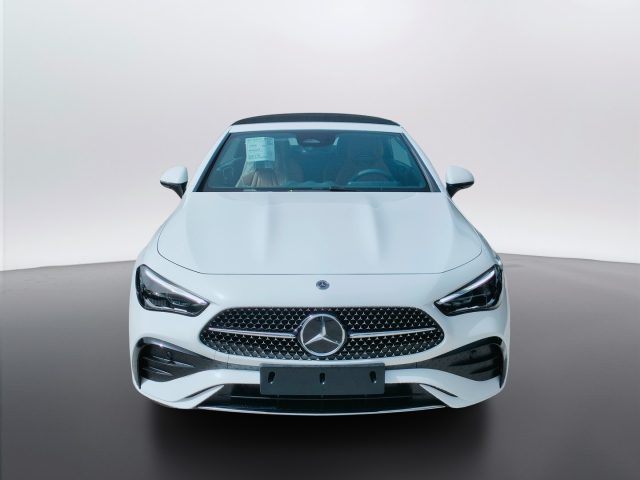 Mercedes-Benz CLE 220 d Cabrio - foto 4 di 4