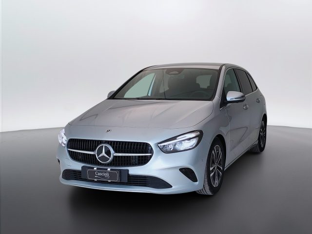 Mercedes-Benz CLA sse B - W247 2023 - B 180 d Street Edition auto, del 2025, 500 km, in vendita a Mosciano Sant Angelo (TE)