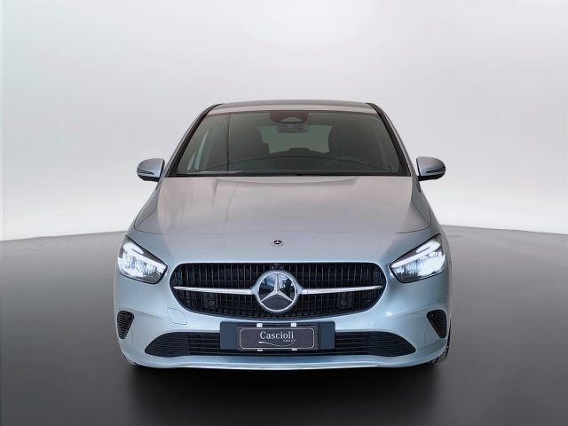 Mercedes-Benz CLA sse B - W247 2023 - B 180 d Street Edition auto - foto 4 di 4