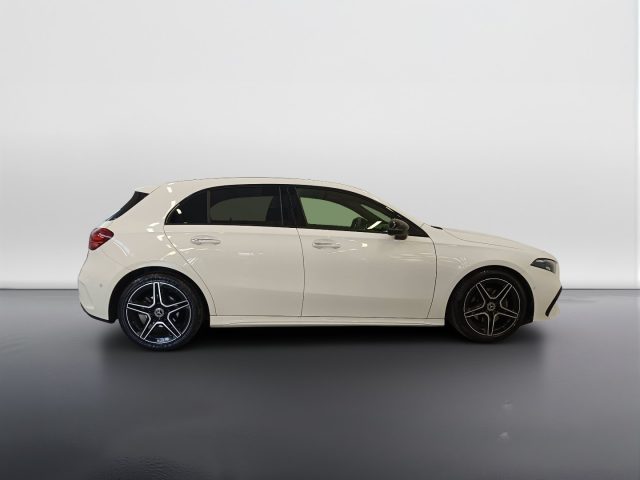 Mercedes-Benz A 180 Classe A - W177 2023 - d AMG Line Advanced Plus a - foto 3 di 4