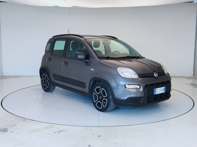 Fiat Panda III 2021 - 1.0 firefly hybrid City Life s&s 70cv - foto 3 di 4