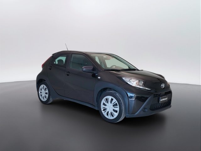Toyota Aygo X - 1.0 Active 72cv s-cvt - foto 3 di 4