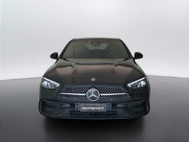 Mercedes-Benz CLA sse C-W206 Berlina 2021 - C 220 d mhev Premium aut - foto 2 di 4