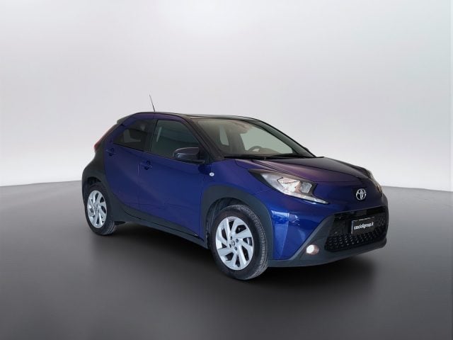 Toyota Aygo X - 1.0 Trend 72cv - foto 3 di 4