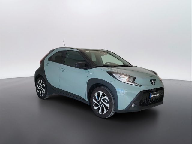 Toyota Aygo X - 1.0 Trend 72cv - foto 3 di 4