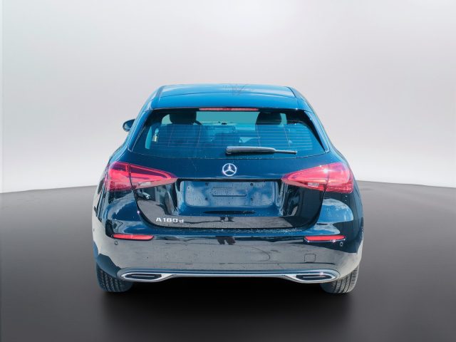 Mercedes-Benz A 180 d Automatic - foto 4 di 4