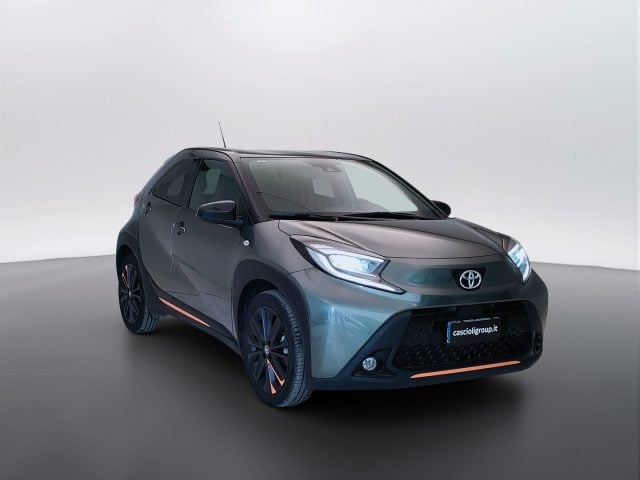 Toyota Aygo X - 1.0 Limited 72cv s-cvt - foto 3 di 4