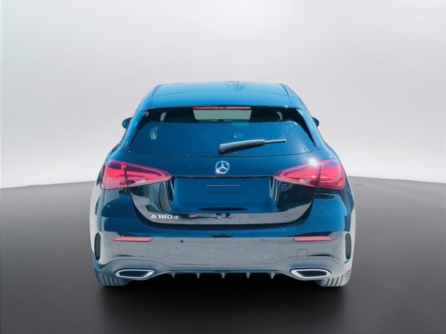 Mercedes-Benz A 180 d Automatic - foto 4 di 4