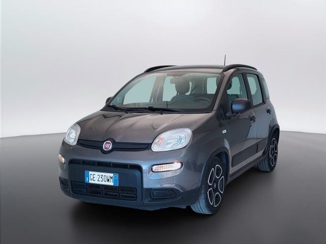 Fiat Panda III 2021 - 1.0 firefly hybrid City Life s&s 70cv usato a MOSCIANO SANT ANGELO