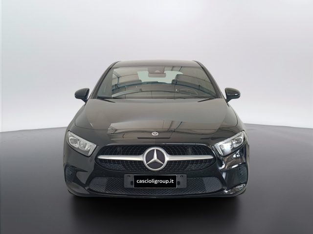 Mercedes-Benz A 180 Classe A - W177 2018 - d Sport Light auto - foto 2 di 4