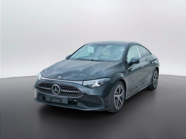 Mercedes-Benz CLA 200 nuovo a MOSCIANO SANT ANGELO