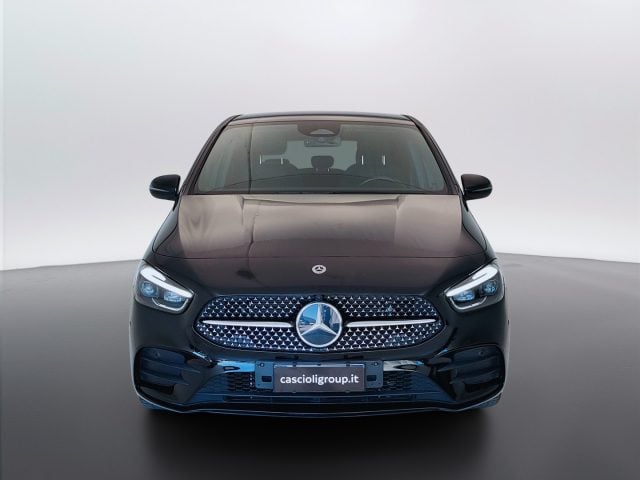 Mercedes-Benz CLA sse B - W247 2023 - B 250 e phev AMG Line Advanced - foto 2 di 20