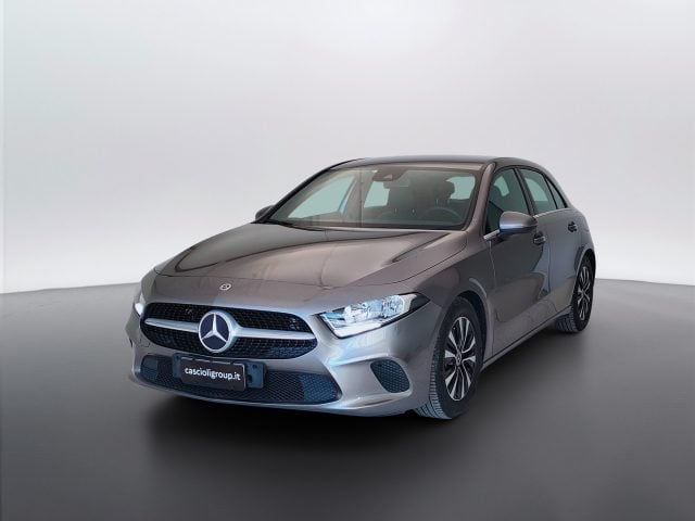 Mercedes-Benz A 160 Classe A - W177 2018 - Business, del 2021, 51.723 km, in vendita a Mosciano Sant Angelo (TE)