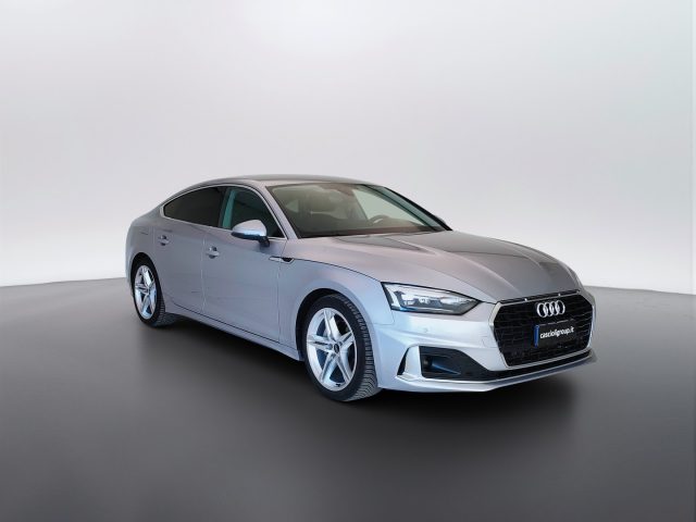 Audi A5 II 2020 Sportback - Sportback 40 2.0 tdi mhev Bu - foto 3 di 17