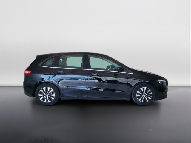 Mercedes-Benz CLA sse B - W247 2023 - B 180 d Advanced auto - foto 4 di 18