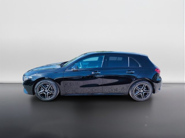 Mercedes-Benz A 180 d Automatic - foto 3 di 4