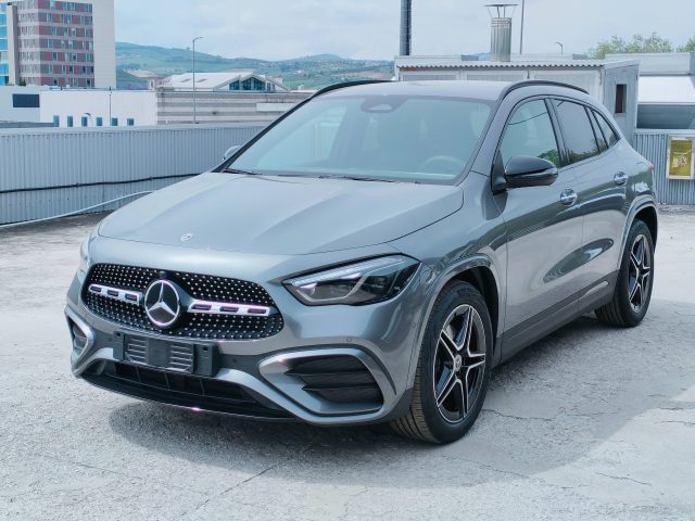 Mercedes-Benz GLA 180 nuovo a MOSCIANO SANT ANGELO