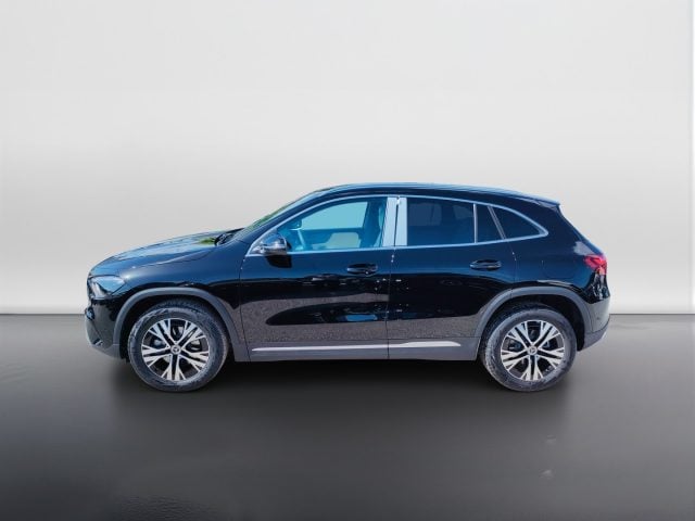 Mercedes-Benz GLA 180 - foto 3 di 4