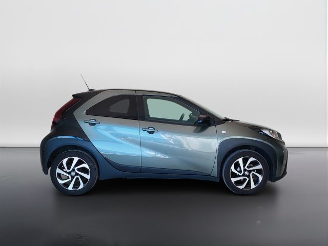 Toyota Aygo X - 1.0 Trend 72cv - foto 4 di 4