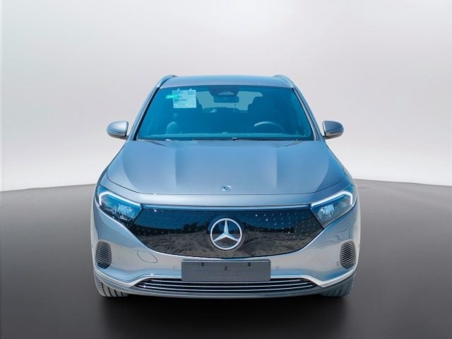 Mercedes-Benz EQA 300 4MATIC - foto 2 di 13