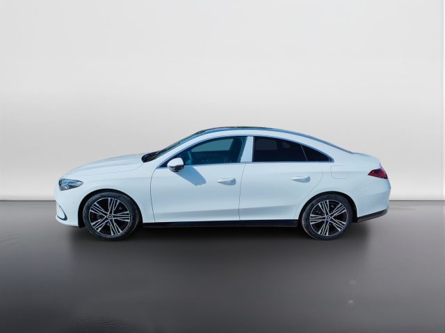 Mercedes-Benz CLA 180 - foto 3 di 4