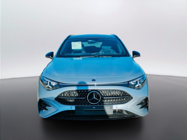 Mercedes-Benz CLA 200 4MATIC Shooting Brake - foto 2 di 4