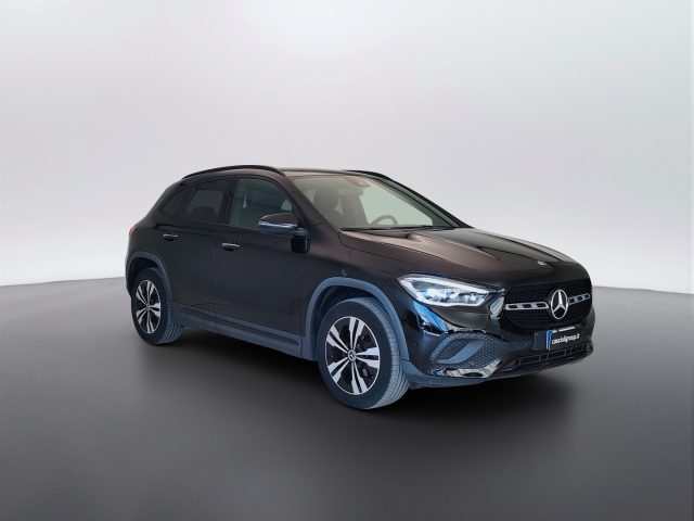 Mercedes-Benz G LA-H247 2020 - LA 200 d Sport Plus auto - foto 3 di 4