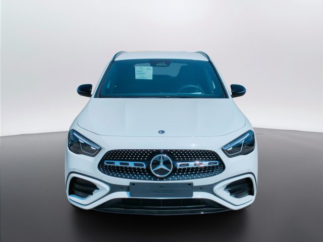 Mercedes-Benz GLA 200 d - foto 2 di 4