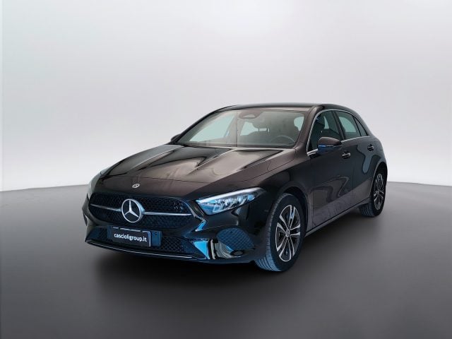 Mercedes-Benz A 250 Classe A - W177 2023 - e phev Progressive Advance, del 2023, 28.182 km, in vendita a Mosciano Sant Angelo (TE)