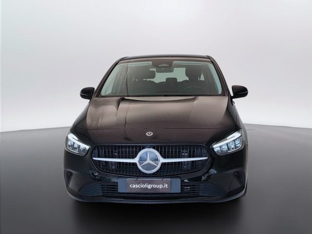 Mercedes-Benz CLA sse B - W247 2023 - B 180 d Advanced auto - foto 2 di 4