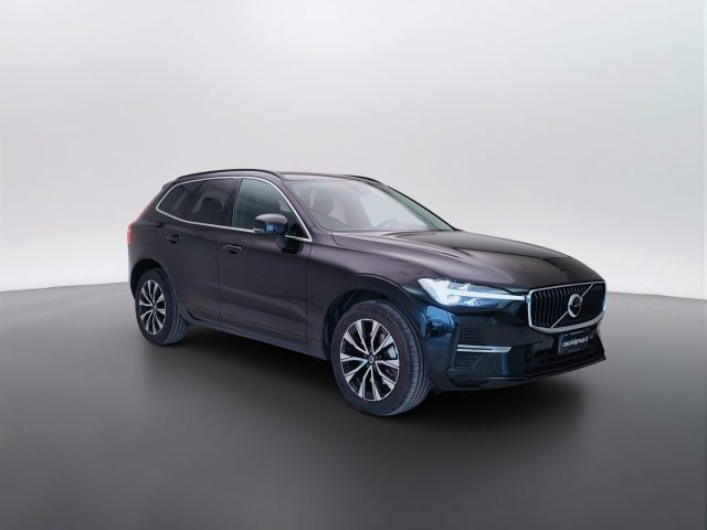 Volvo XC60 II 2022 - 2.0 b4 Core awd auto - foto 3 di 4