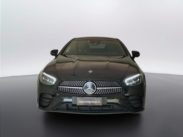 Mercedes-Benz CLA sse E - C238 Coupe - E Coupe 220 d Premium Plus 4m - foto 2 di 4