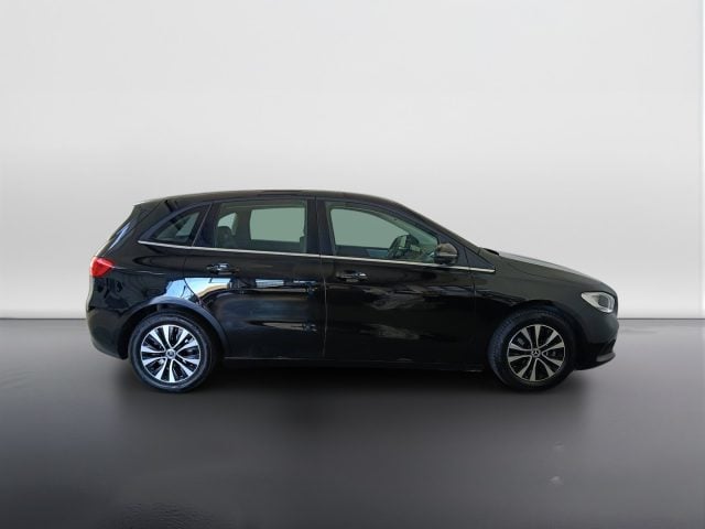 Mercedes-Benz CLA sse B - W247 2018 - B 180 d Sport auto - foto 3 di 4
