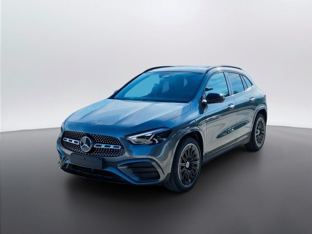 Mercedes-Benz GLA 180, in vendita a Mosciano Sant Angelo (TE)