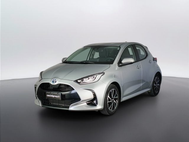 Toyota Yaris IV 2020 - 1.5h Trend, del 2022, 17.224 km, in vendita a Mosciano Sant Angelo (TE)