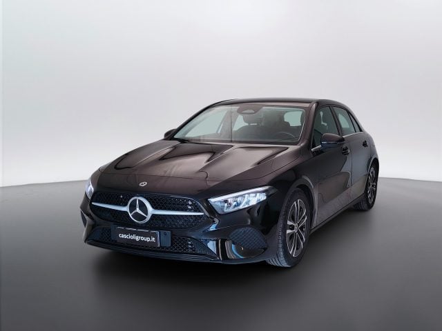 Mercedes-Benz A 180 Classe A - W177 2023 - d Advanced auto, del 2023, 86.119 km, in vendita a Mosciano Sant Angelo (TE)