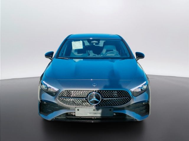 Mercedes-Benz A 180 automatic - foto 2 di 4