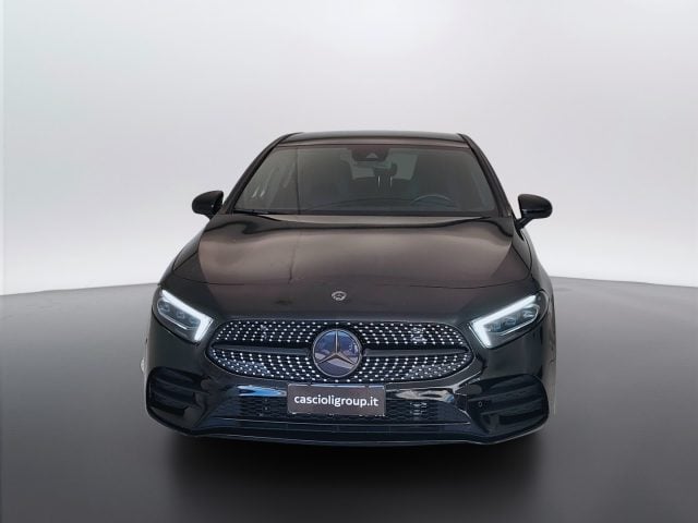 Mercedes-Benz A 180 Classe A - W177 2018 - d Premium auto - foto 2 di 4
