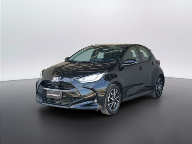 Toyota Yaris - MY'22, del 2022, 22.743 km, in vendita a Mosciano Sant Angelo (TE)