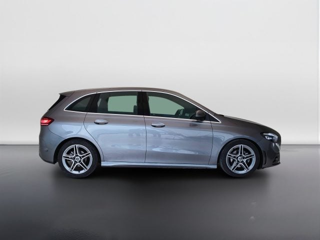 Mercedes-Benz CLA sse B - W247 2023 - B 180 d AMG Line Advanced Plus - foto 4 di 4